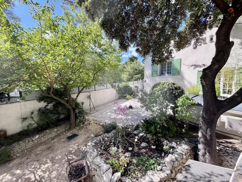 Maison - 170 m² - 6 pièces