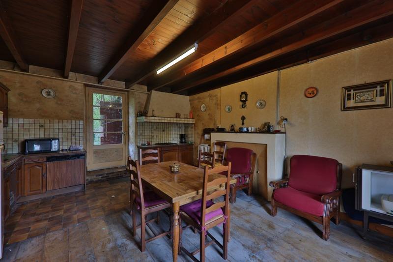 Maison - 230 m² - 9 pièces