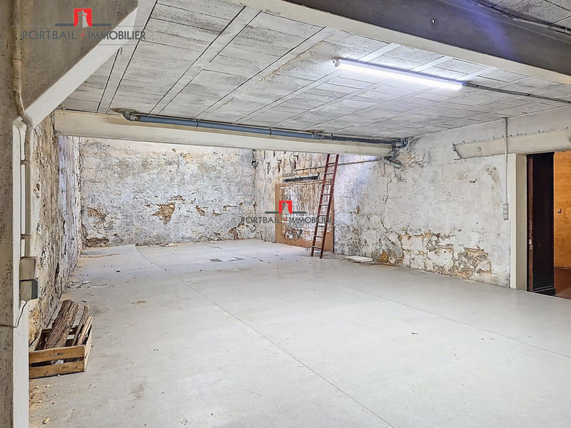 Maison - 134 m² - 8 pièces