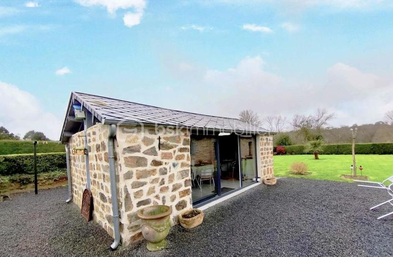 Maison en pierre - 105 m² - 5 pièces