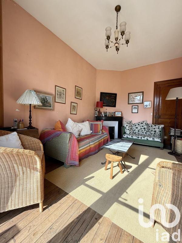 Maison - 136 m² - 6 pièces