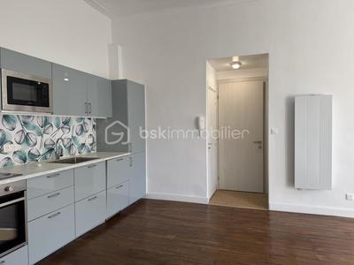 Appartement - 58 m² - 3 pièces