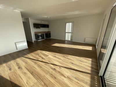 Appartement - 75 m² - 3 pièces