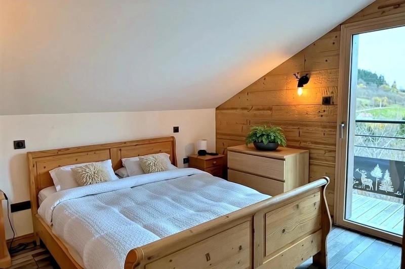 Châlet - 240 m² - 10 pièces