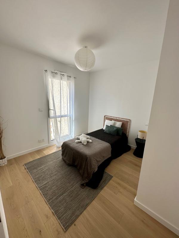 Appartement - 83 m² - 4 pièces