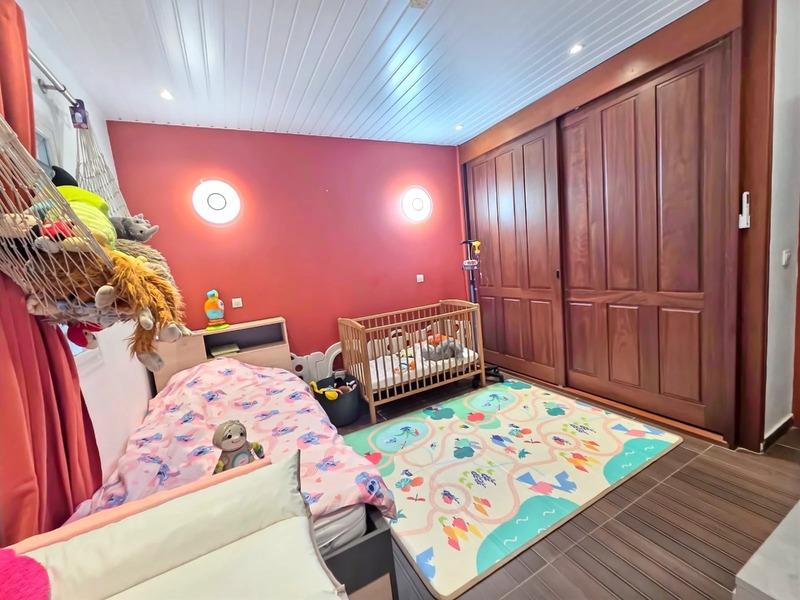 Maison - 146 m² - 6 pièces