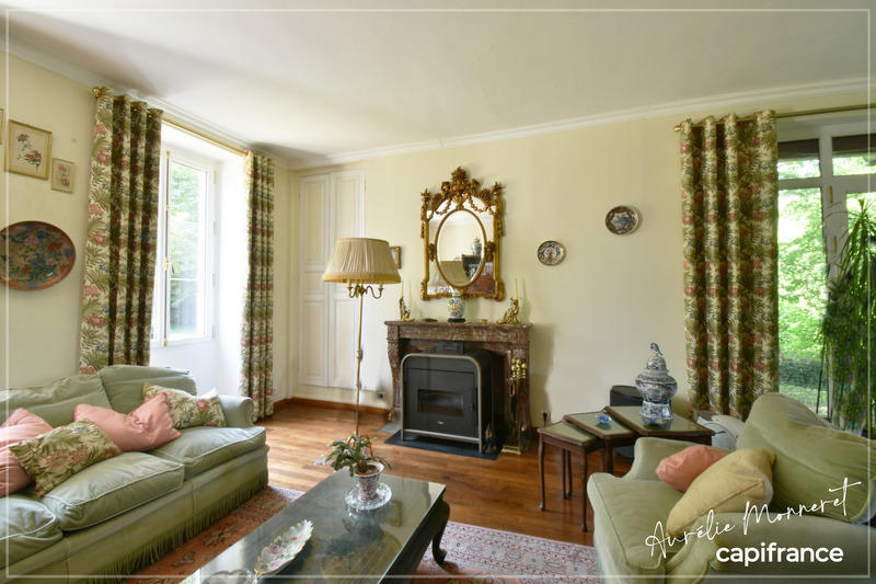 Maison bourgeoise - 220 m² - 8 pièces