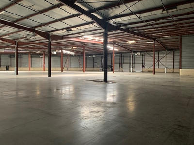 Local d'activité / Entrepôt - 8 440 m²