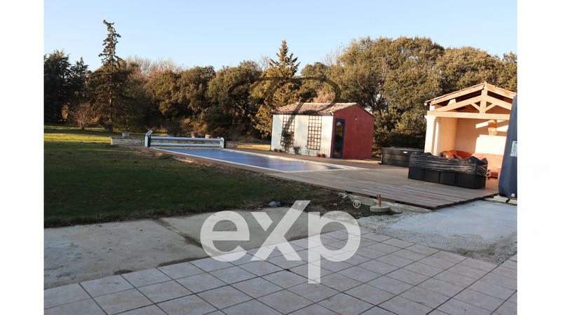 Villa - 330 m² - 10 pièces