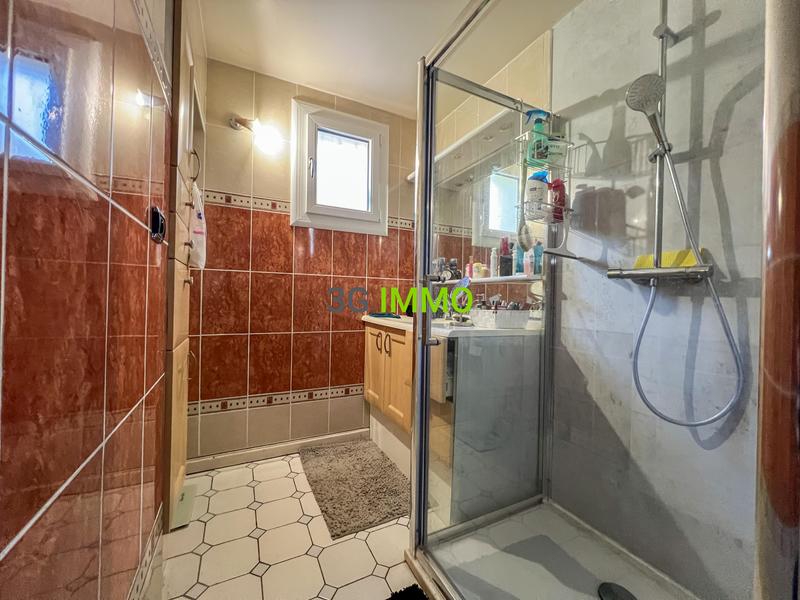 Pavillon - 133 m² - 7 pièces