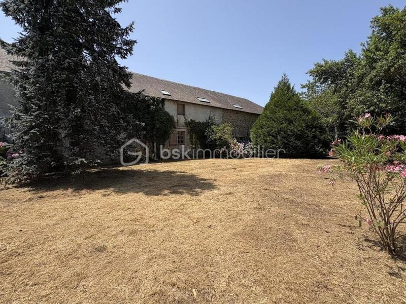 Corps de ferme - 290 m² - 14 pièces