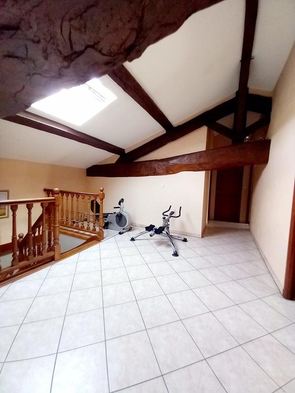 Appartement - 167 m² - 5 pièces