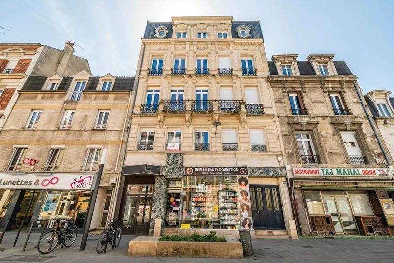 Appartement - 79 m² - 3 pièces