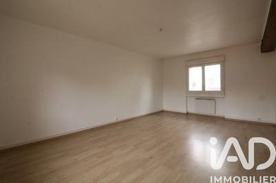 Studio - 45 m² - 2 pièces