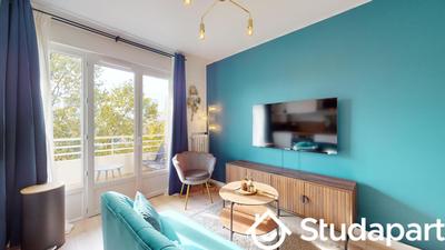 Chambre - 11 m² - 1 pièce