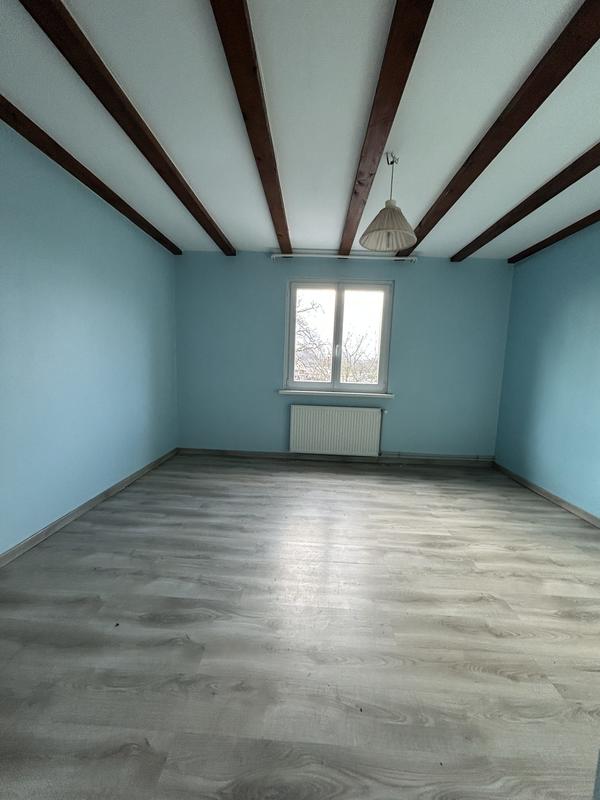 Maison - 98 m² - 4 pièces