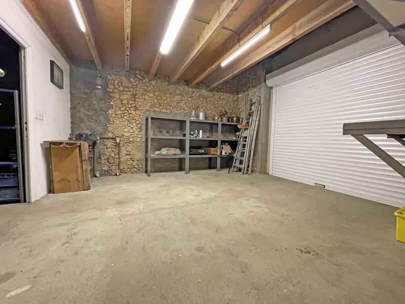 Maison - 205 m² - 4 pièces