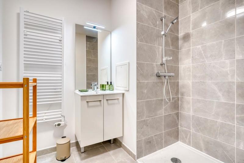 Chambre - 10 m² - 1 pièce