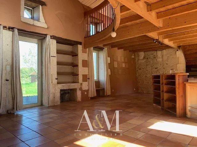 Maison de village - 133 m² - 4 pièces
