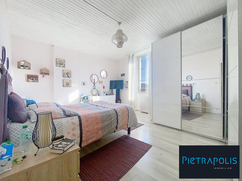 Maison - 174 m² - 5 pièces