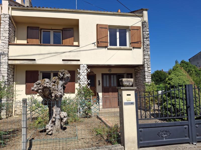 Maison traditionnelle - 74 m² - 4 pièces