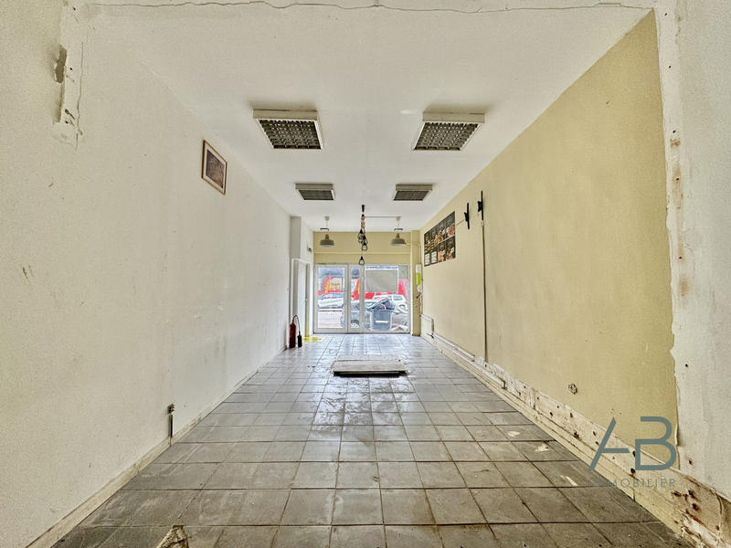 Local commercial - 92 m²