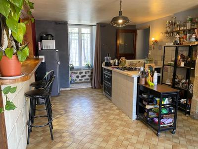 Maison - 104 m² - 4 pièces