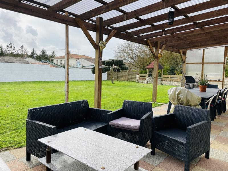 Maison - 170 m² - 7 pièces