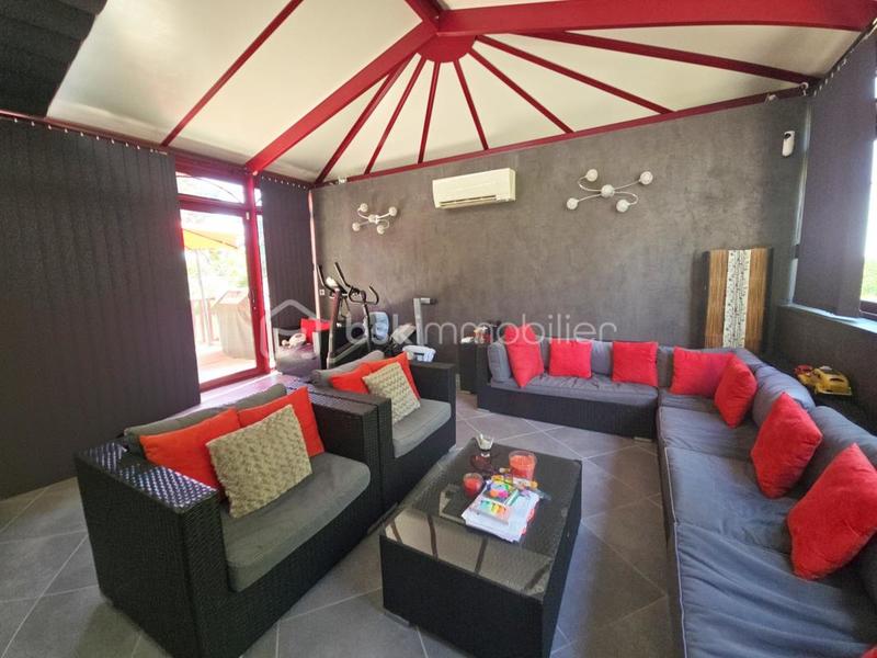 Maison d'architecte - 132 m² - 6 pièces