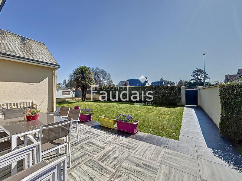 Maison - 155 m² - 6 pièces