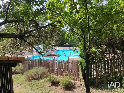 Local commercial - 1 000 m²