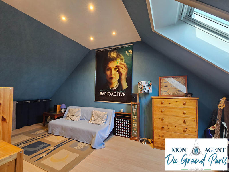 Maison - 175 m² - 8 pièces