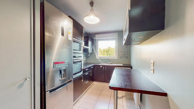 Appartement - 92 m² - 4 pièces