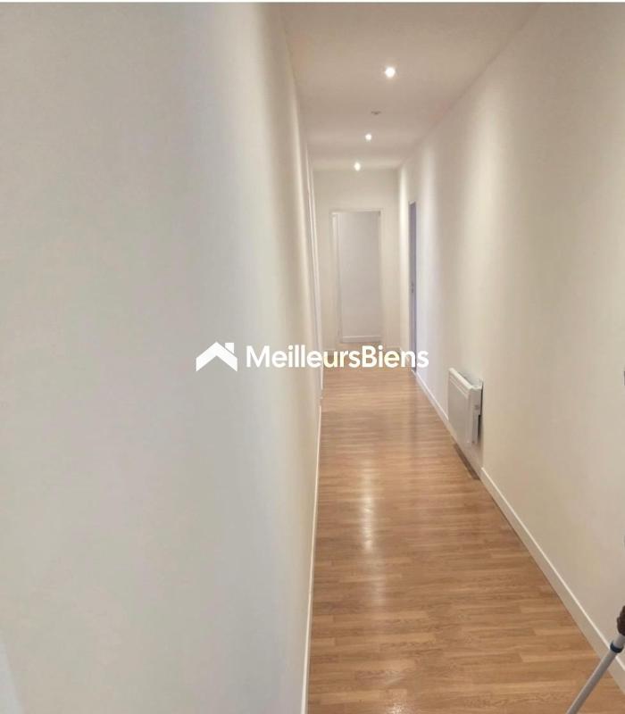 Bureau - 400 m² - 8 pièces