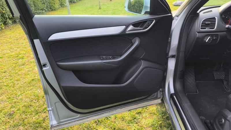 Audi Q3 2.0 Tdi 150 s-Tronic7 s line