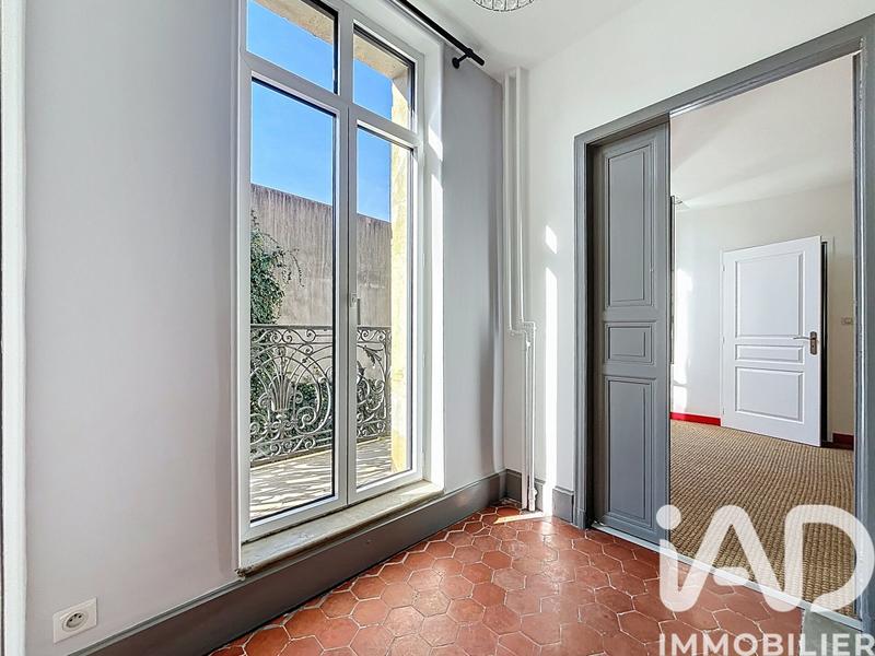 Maison - 213 m² - 7 pièces