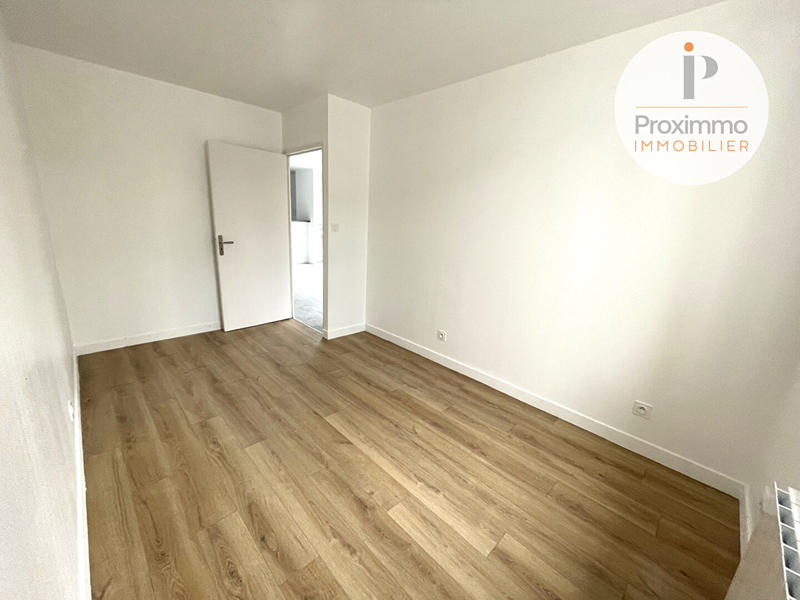 Local d'activité / Entrepôt - 54 m² - 3 pièces