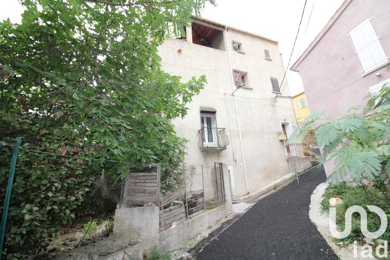 Maison - 210 m² - 6 pièces