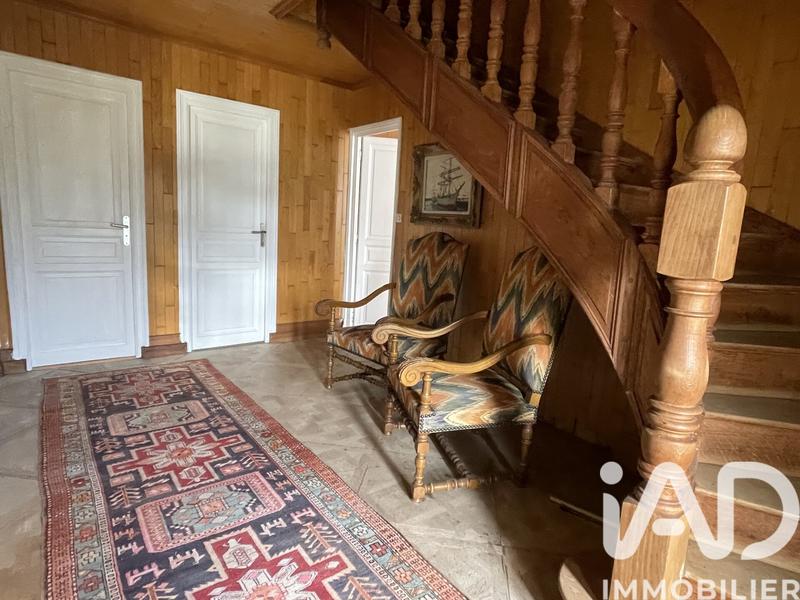 Maison - 184 m² - 7 pièces