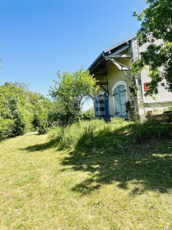 Maison - 150 m² - 3 pièces