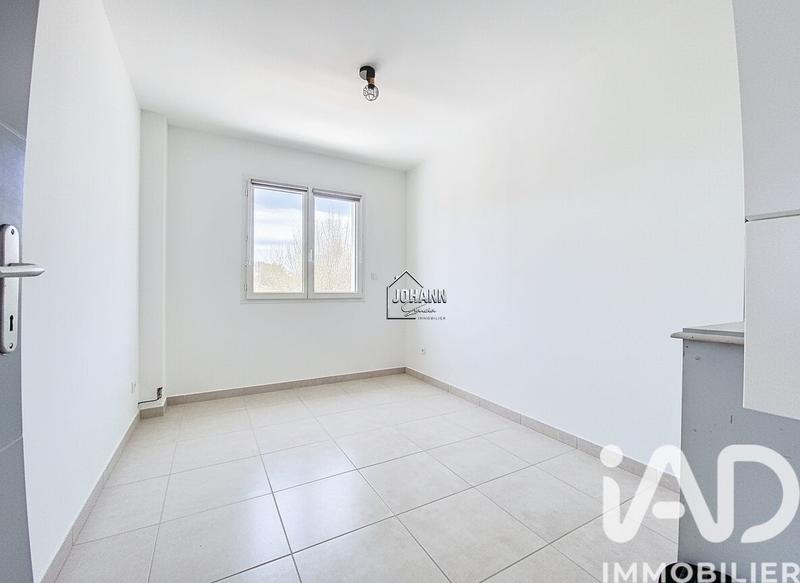 Maison - 97 m² - 5 pièces