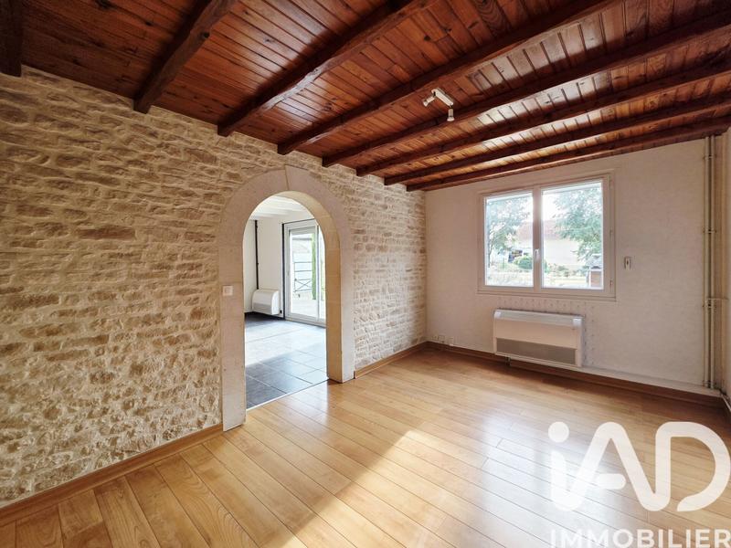 Maison - 110 m² - 9 pièces