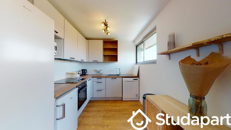 Chambre - 9 m² - 1 pièce