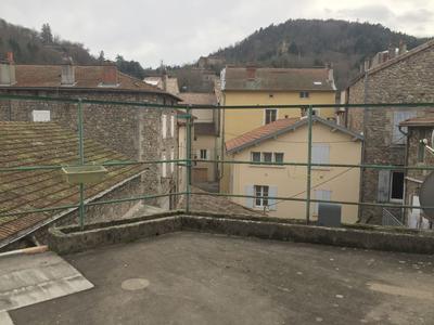 Maison - 370 m² - 21 pièces