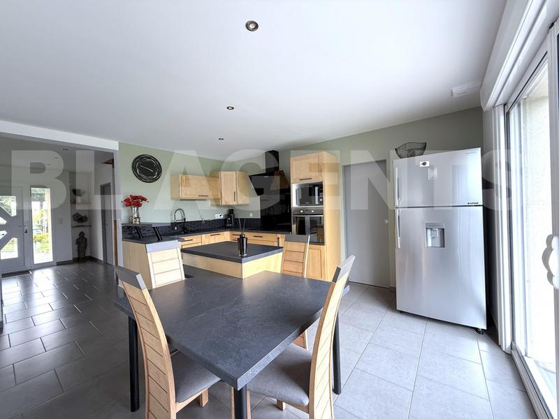 Maison - 153 m² - 5 pièces