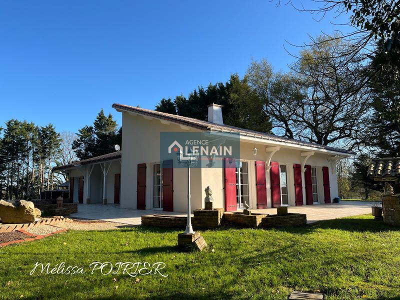 Propriété - 192 m² - 6 pièces