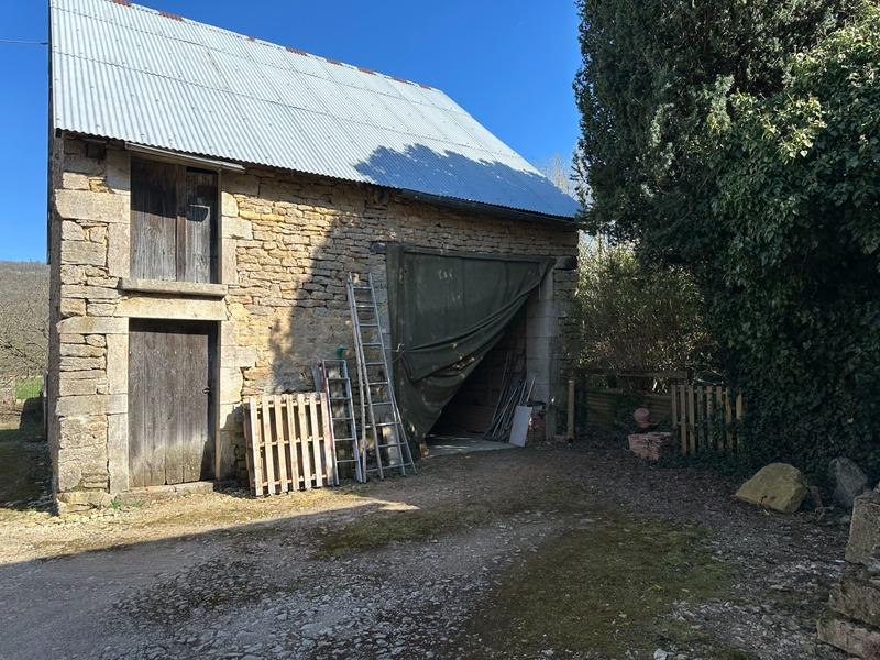 Maison - 60 m² - 5 pièces