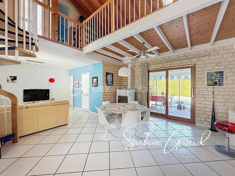 Maison - 101 m² - 3 pièces