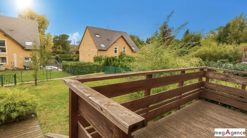 Maison jumelée - 85 m² - 4 pièces