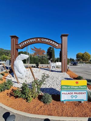 Entrepôt - 366 m² - 1 pièce